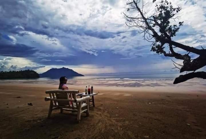 Arkadia Beach Resort Underground River Sabang  Luaran gambar