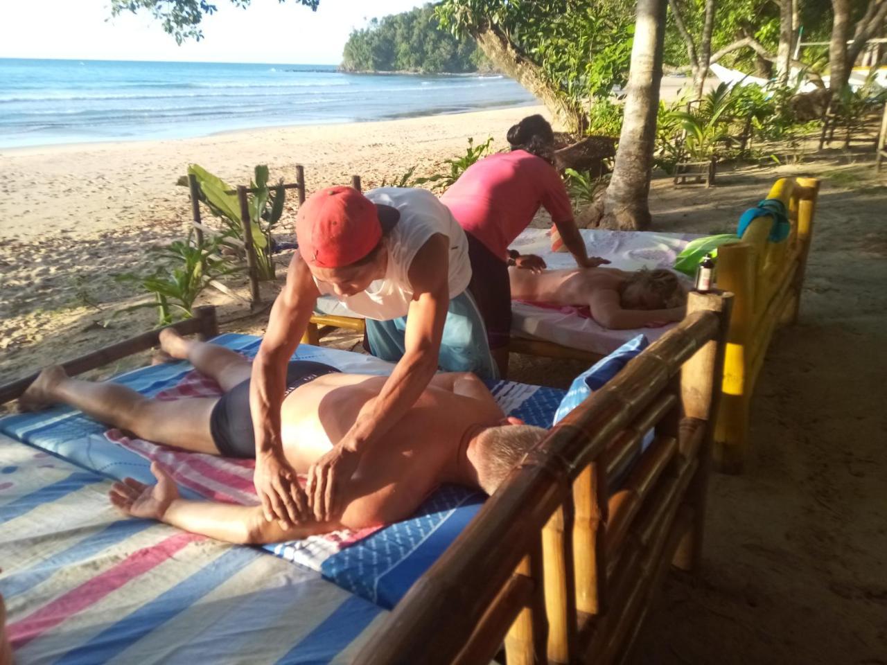 Arkadia Beach Resort Underground River Sabang  Luaran gambar